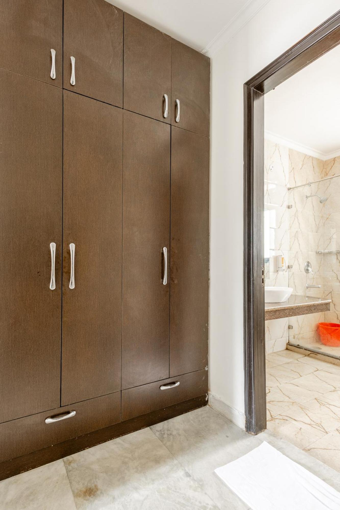 Lime Tree Service Apartment Golf Course Road, グルガウン エクステリア 写真